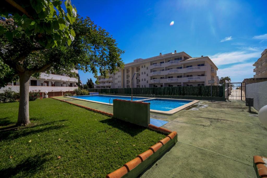 Pascua Playa Cargador ALBERT VILLAS, Alcossebre – Cập nhật ...