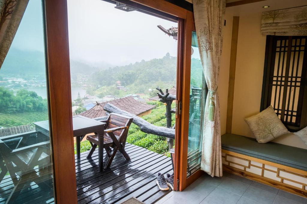 Lee Wine Ruk Thai Resort - Deluxe Double Room
