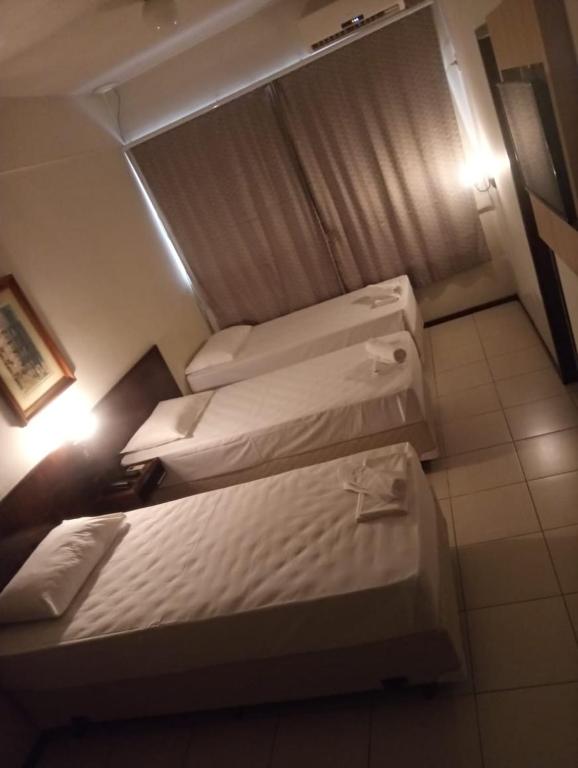  Harbor Inn Jaraguá