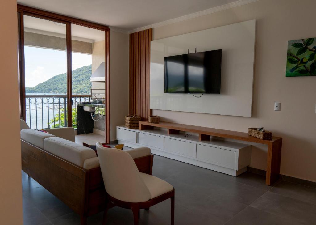  APARTAMENTO DE FRENTE PARA O MAR NA ORLA DO ITAGUA 02