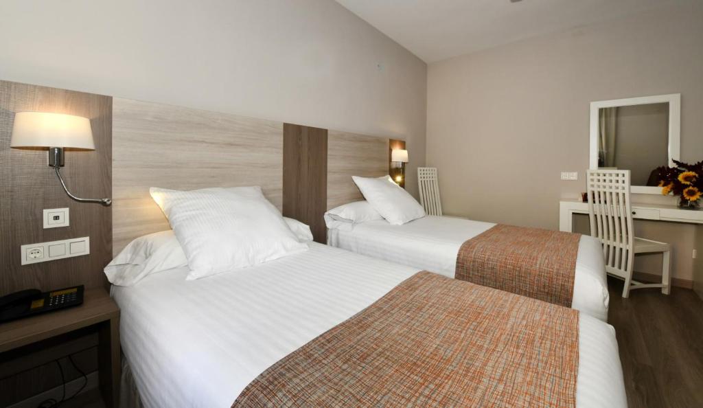 Hotel Salobreña Suites - Standard Twin Room