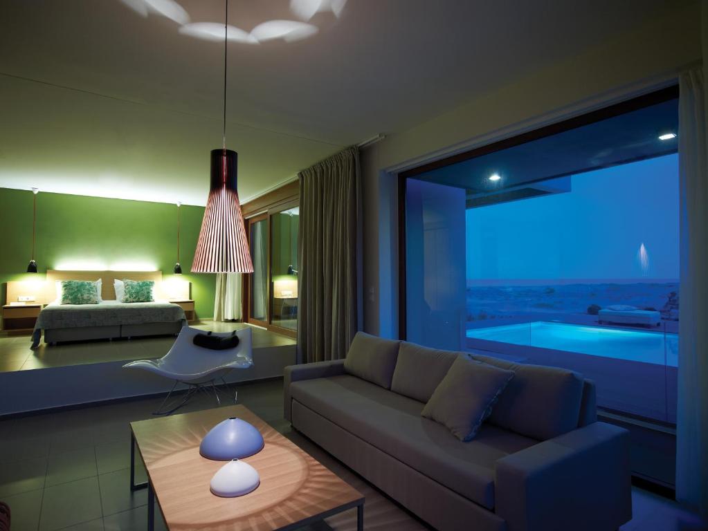 Posezení v ubytování Thalatta Seaside Hotel