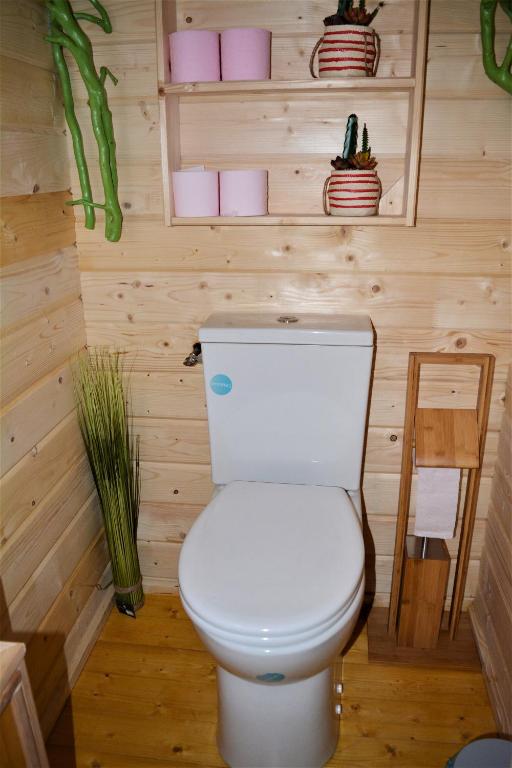 Koupelna v ubytování Les Chalets Du Marais