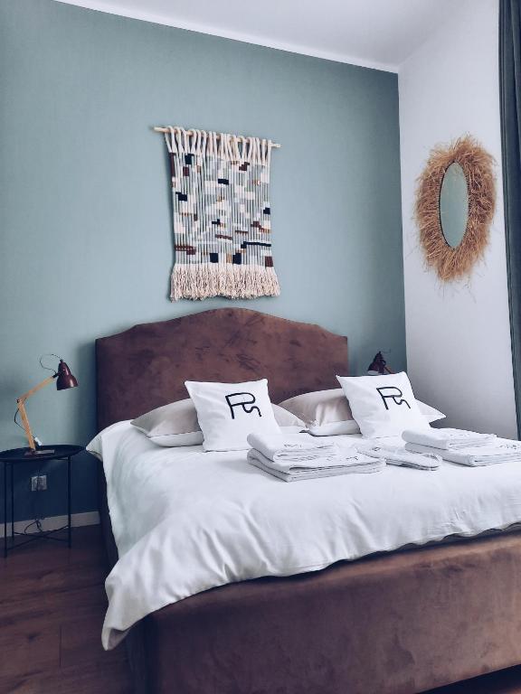 Rost Apartments - One-Bedroom Apartment