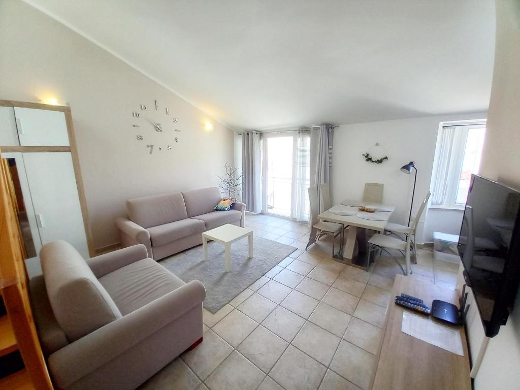 Apartment Karlo