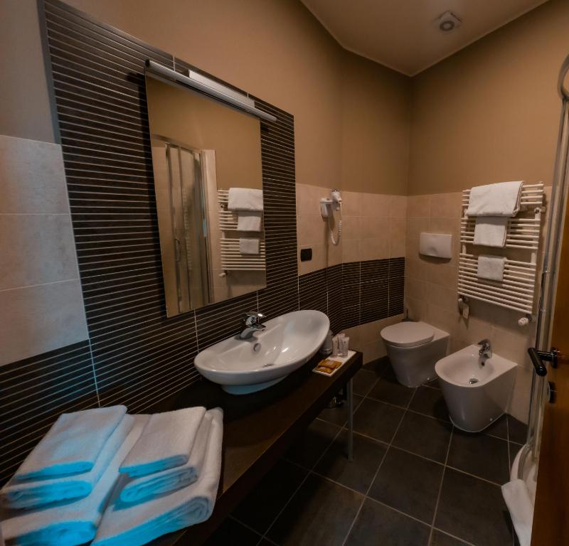 Koupelna v ubytování Hotel Sirio - Sure Hotel Collection by Best Western