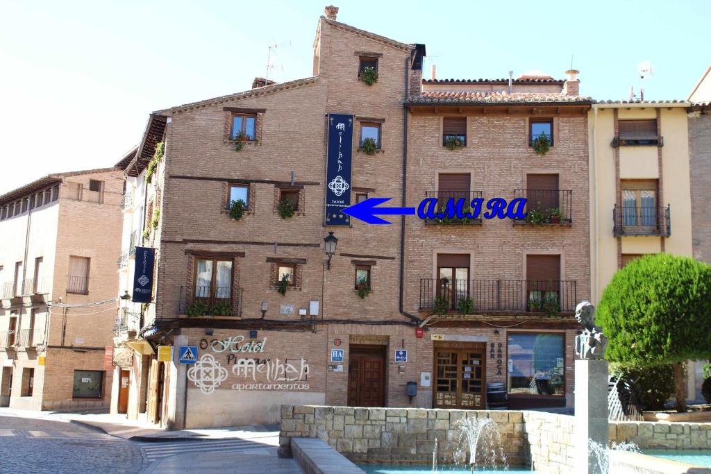 Hotel Apartamentos Melihah, Daroca – Updated 2023 Prices