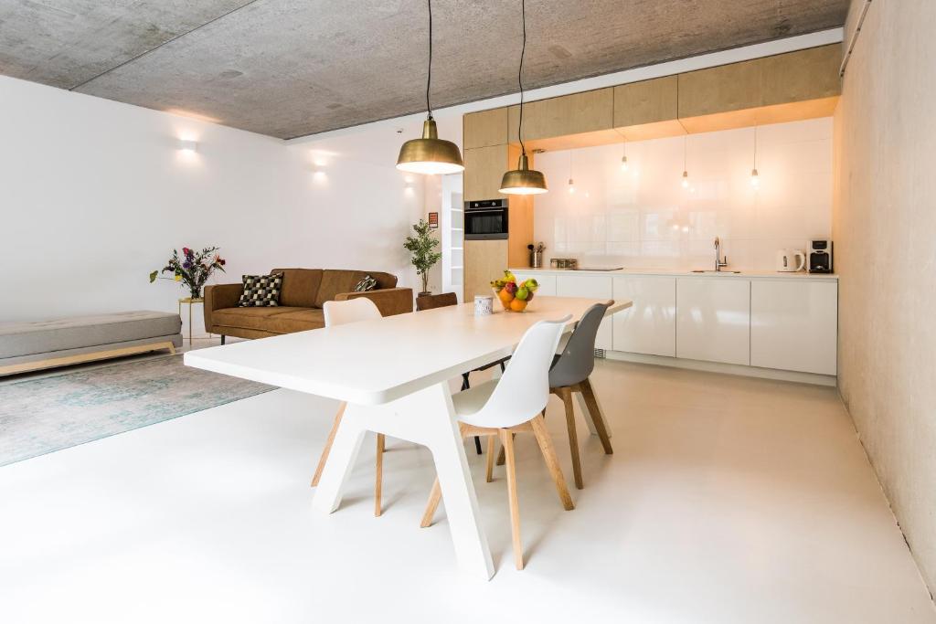 Kuchyň nebo kuchyňský kout v ubytování Houthavens Apartments