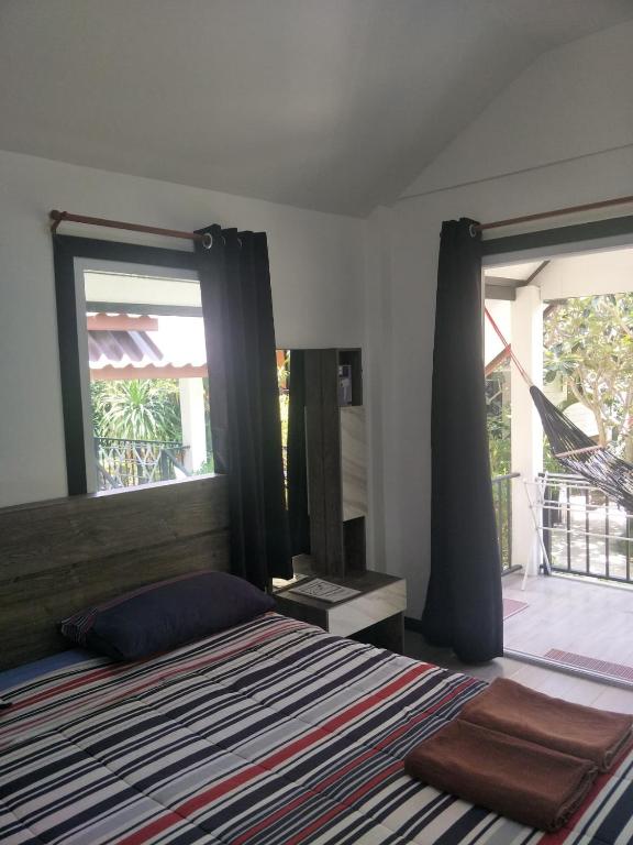 Lanta Fa Rung Beach Resort - 9