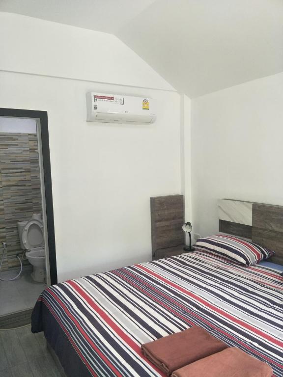 Lanta Fa Rung Beach Resort - 7