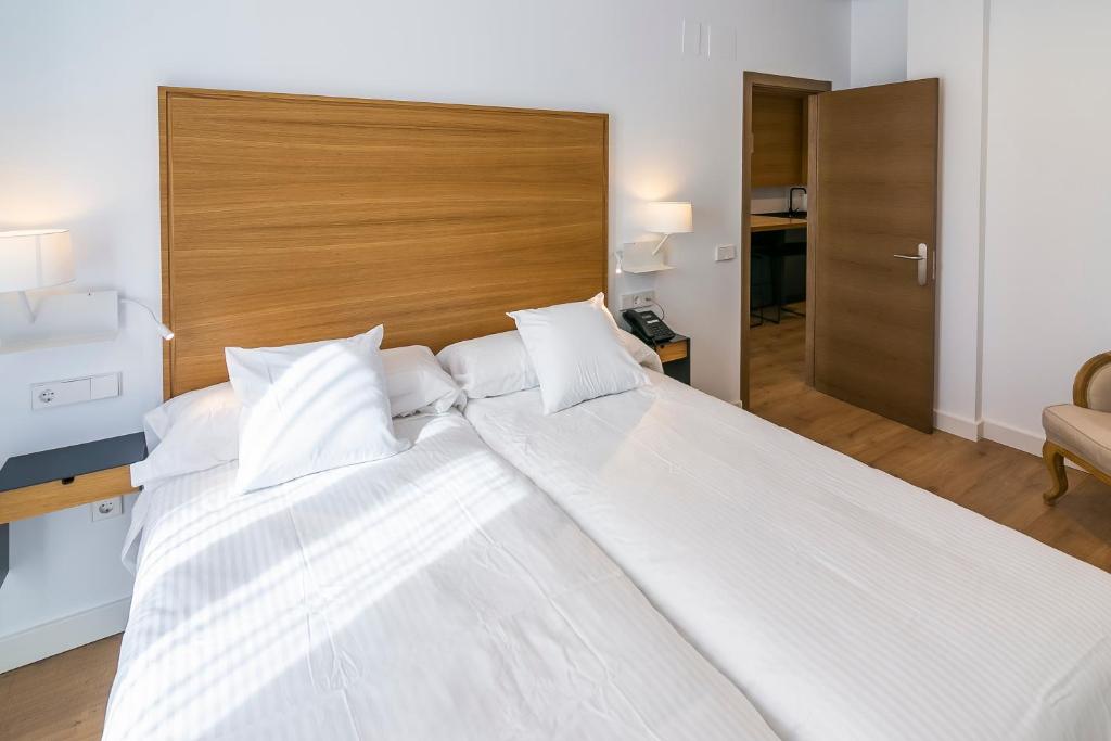 Aquitania Home Suites - Resim 44