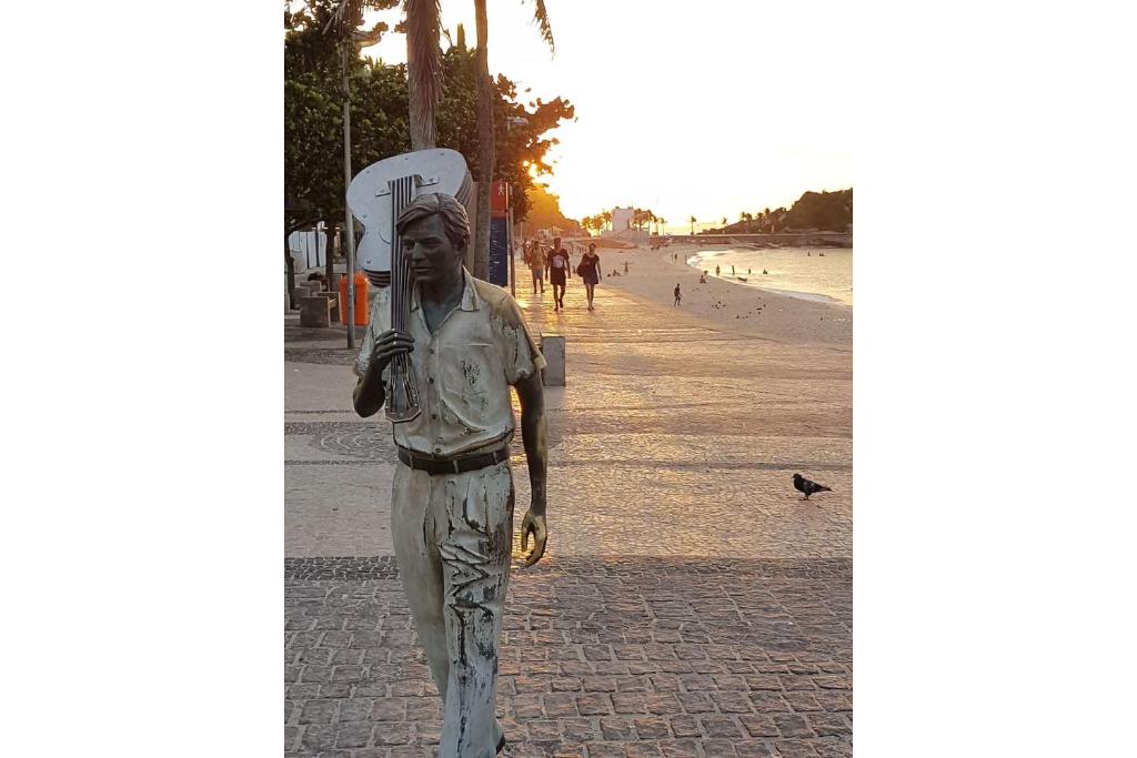  Flat Ipanema 2 qtos gar. serv. piscina em fte metrô