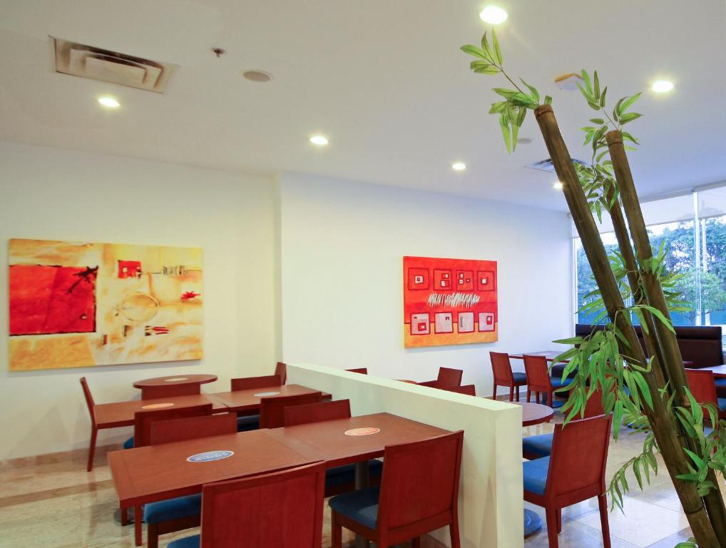 One Ciudad del Carmen Concordia