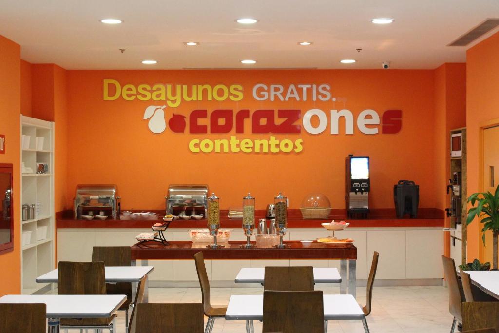 Restaurace v ubytování One Guadalajara Tapatio