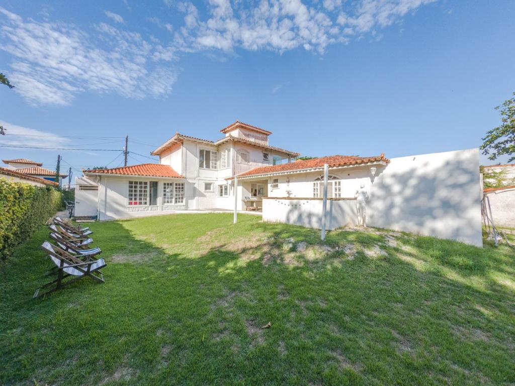  Casa Griega com WiFi a 50 metros da Praia do Canto