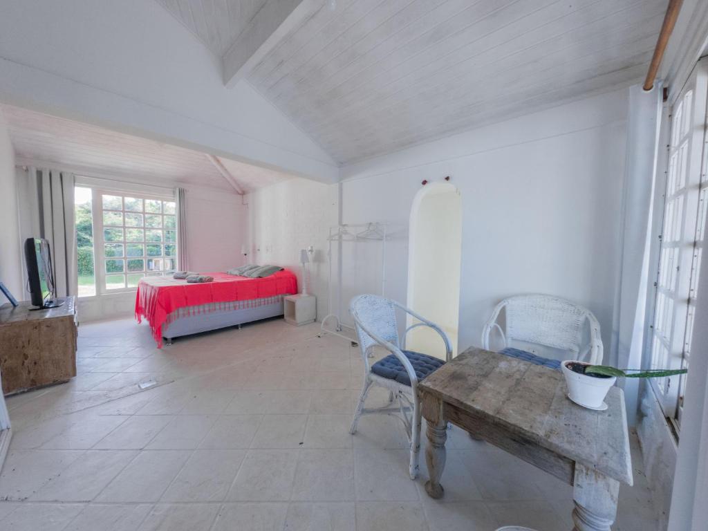  Casa Griega com WiFi a 50 metros da Praia do Canto