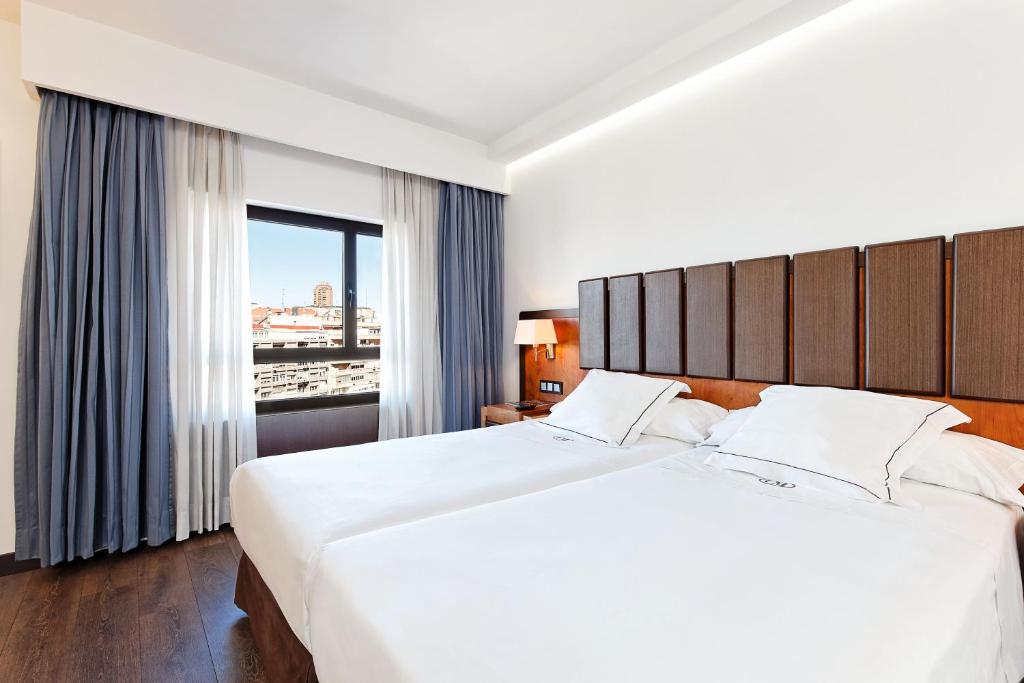 Claridge Madrid - Triple Room
