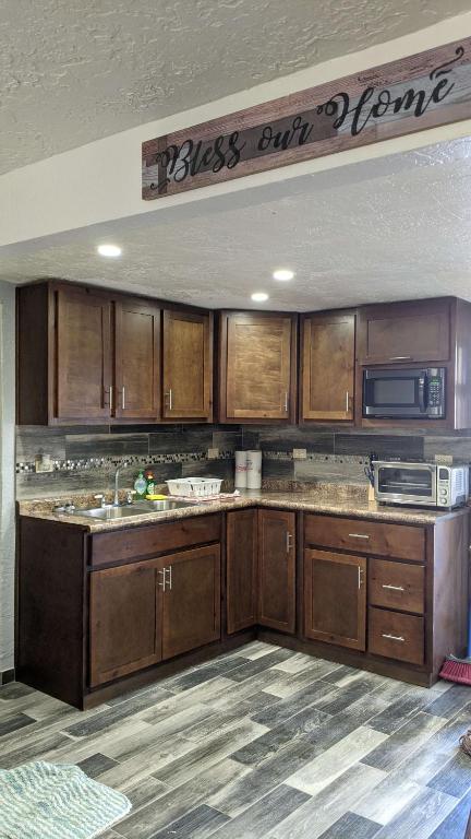 Sandy Beach Rentals M17 L40