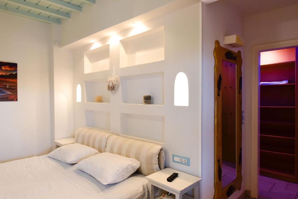 Łóżko lub łóżka w pokoju w obiekcie Villa Irina Mykonos