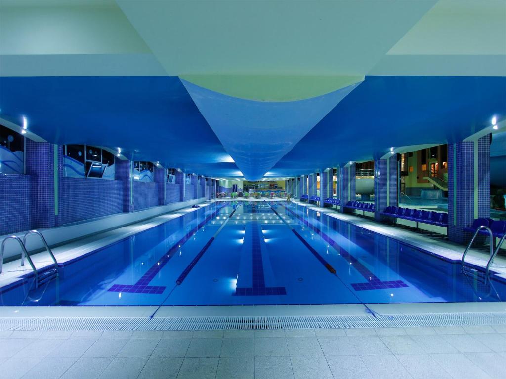 Bazén v ubytování Aquapark Hotel & Villas nebo v jeho okolí