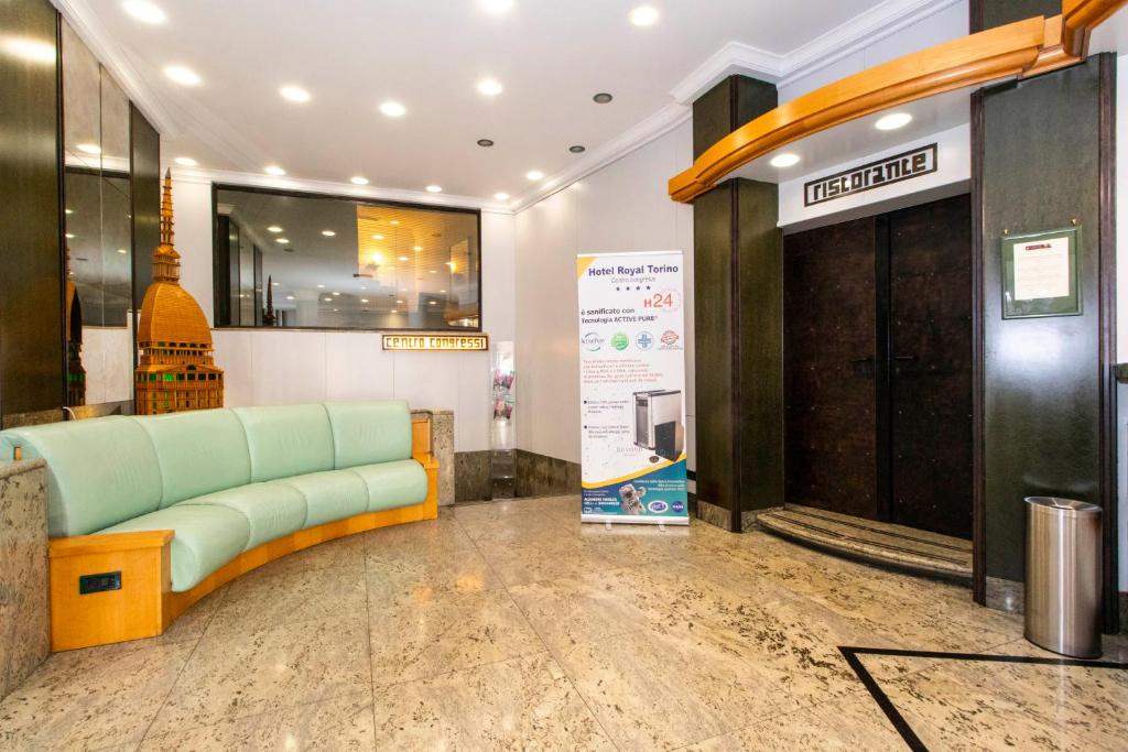 Hotel Royal Torino Centro Congressi - Resim 44