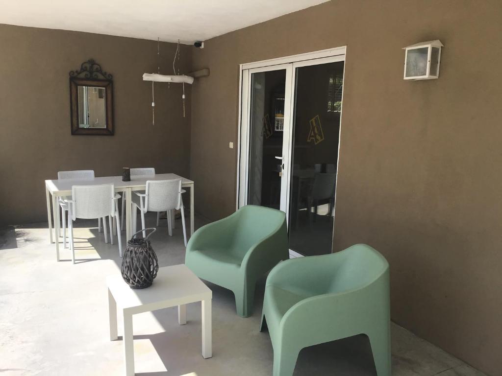 Atidos Adults only, Ontinyent – Bijgewerkte prijzen 2023