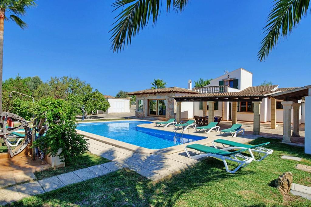 Villa Ca Na Xaneta by Sealand Villas