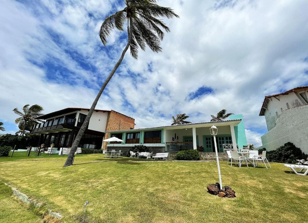 Casa dos Bons Ventos com varanda frente mar por Carpediem