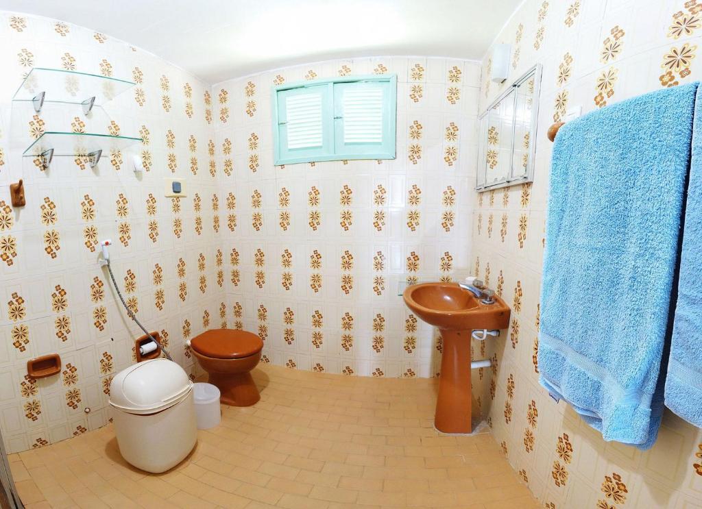  Casa dos Bons Ventos com varanda frente mar por Carpediem