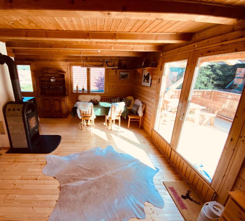 Fotografie z fotogalerie ubytování Zirbitz Hütte mit Sauna und Kamin v destinaci Sankt Lambrecht