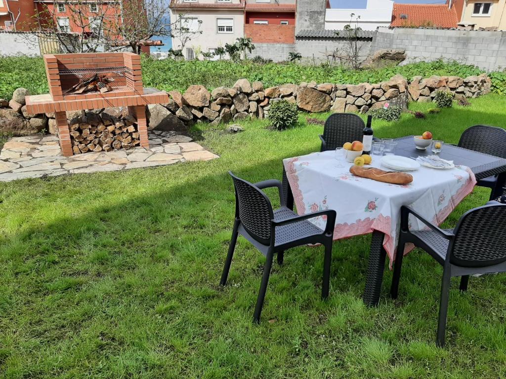 Ogród w obiekcie Os Faros Pisos Turísticos