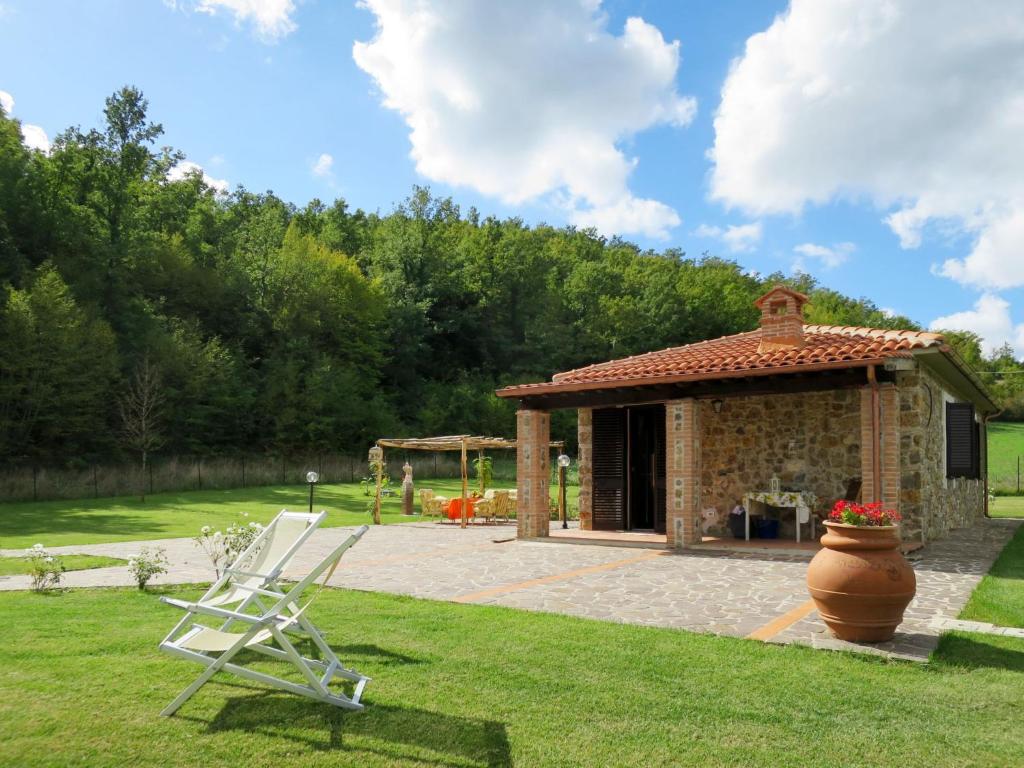 Vonkajšia záhrada v ubytovaní Holiday Home Dilia by Interhome