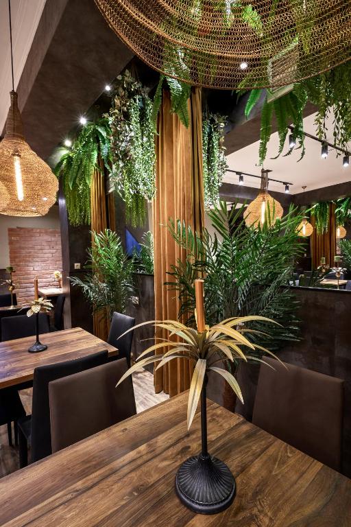 Restaurace v ubytování Hotel City