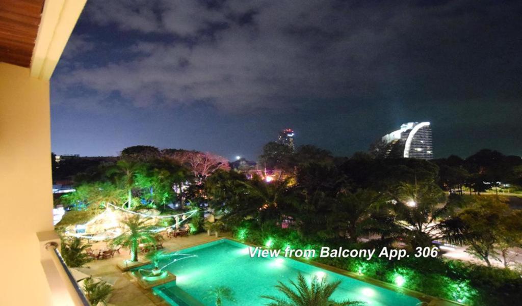 View Talay Residence 6 Wongamat Sand Beach - 带游泳池和海景的豪华一卧室套房-306