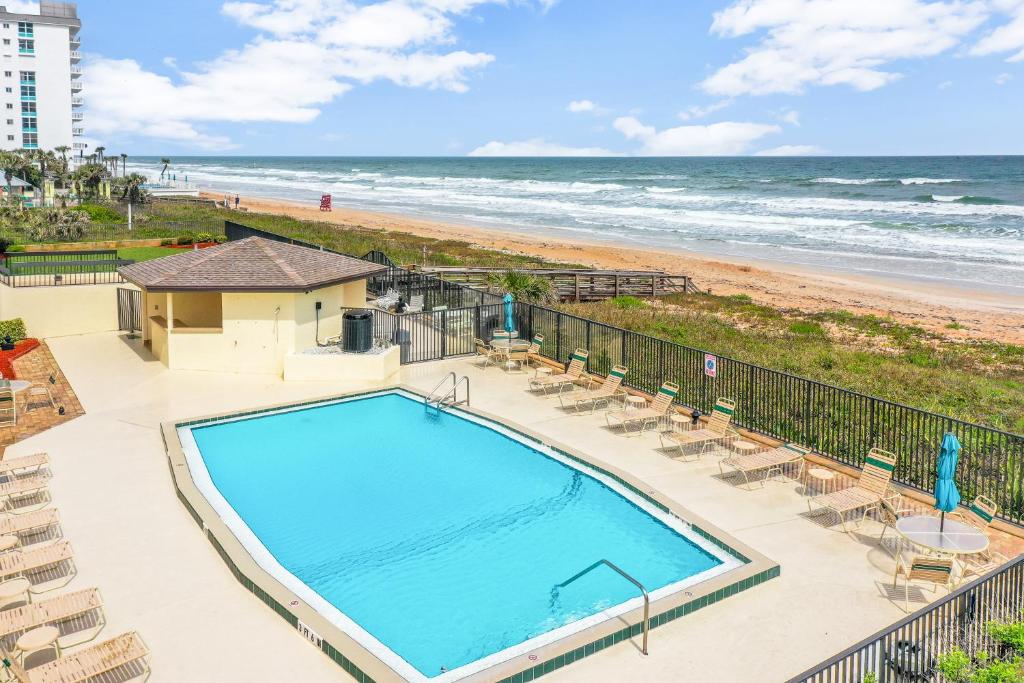 Ocean Shore Getaway A6, OrmondbytheSea (updated prices 2024)