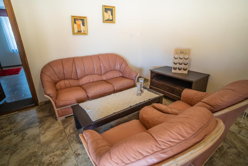 Posedenie v ubytovaní Toscana Apartman