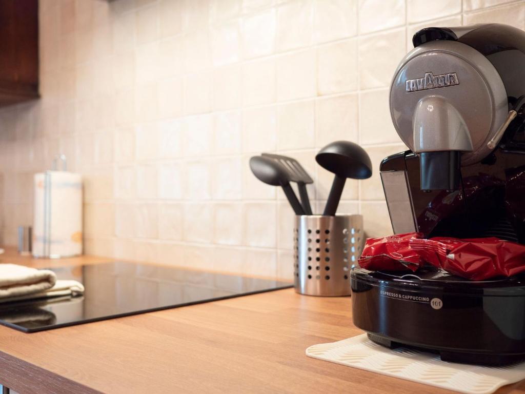 A kitchen or kitchenette at Belvilla by OYO Tulipano