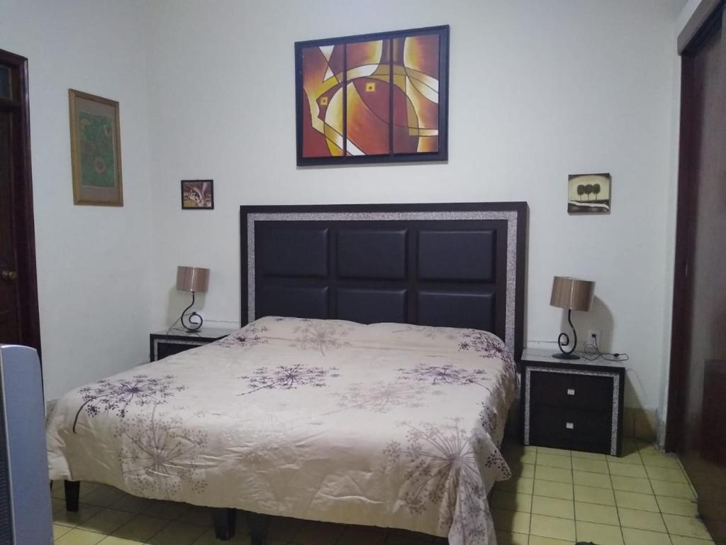Postel nebo postele na pokoji v ubytování Hostal don Felipe