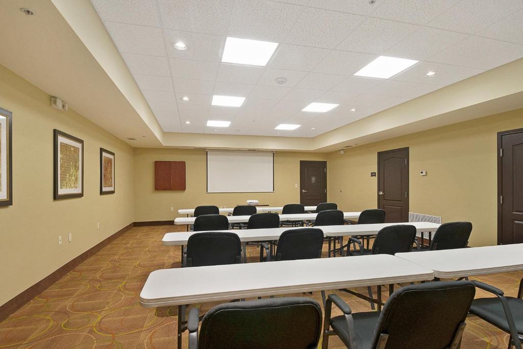 Konferenční prostory v ubytování Staybridge Suites Longview by IHG