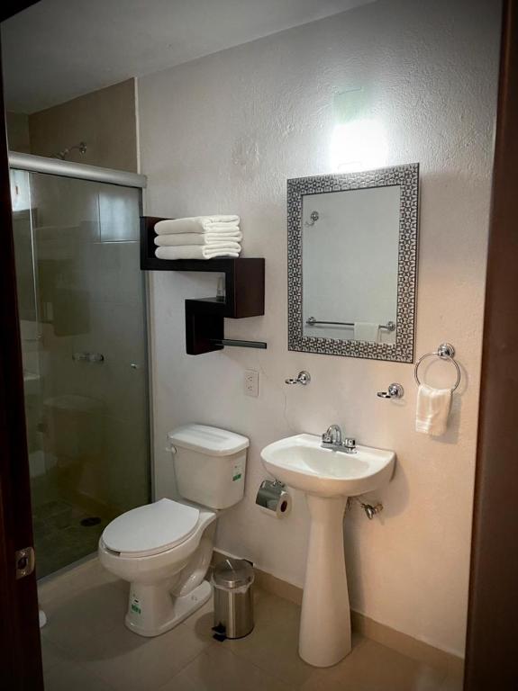 Koupelna v ubytování Cabañas, Suites y Habitaciones Rancho San Jorge