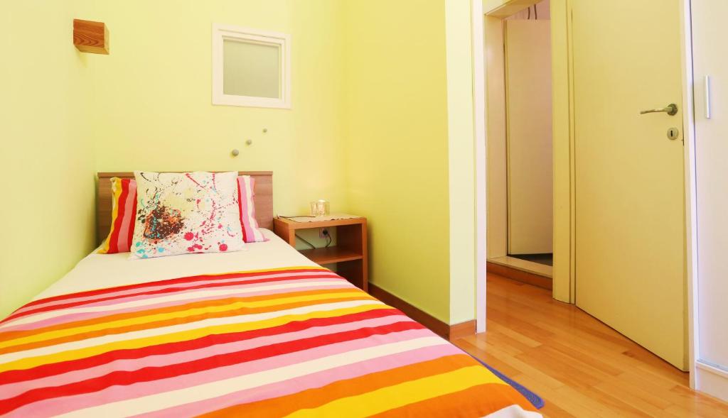 Posteľ alebo postele v izbe v ubytovaní Double bedroom apartment on great location with balcony!!