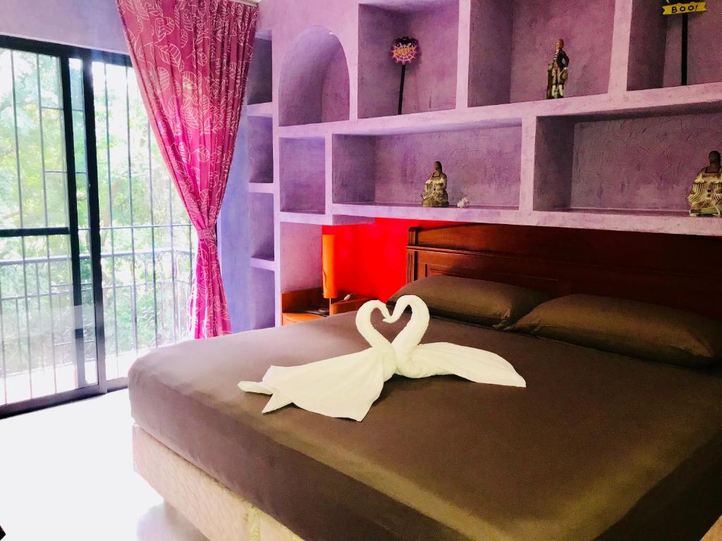 Sunrise Double Room in Stunning Villa Playacar Ii