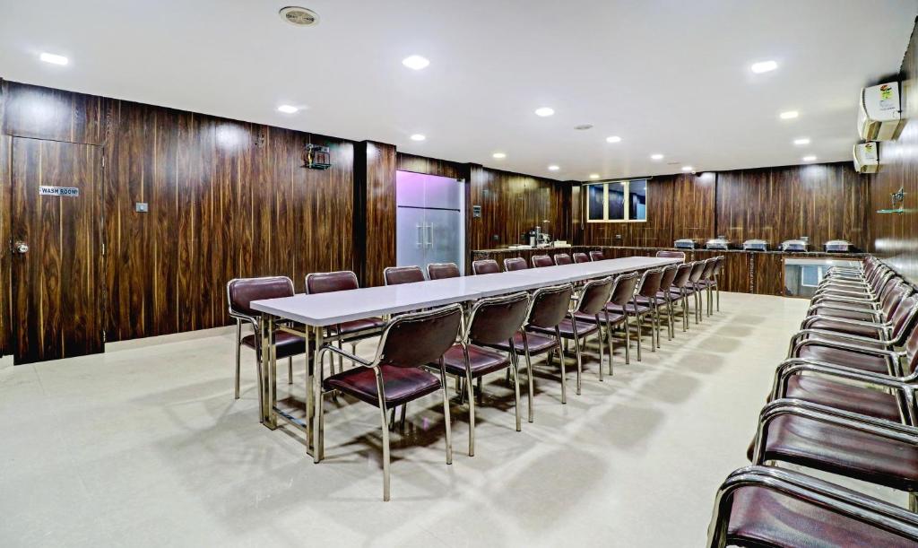 Konferenční prostory v ubytování Treebo Orion Sapphire, Beck Bagan