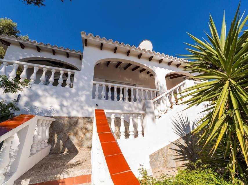 Fotografie z fotogalerie ubytování Casa Amor - Beautiful 3 bedroom Villa magnificent sea views - High standard interior v destinaci Son Bou