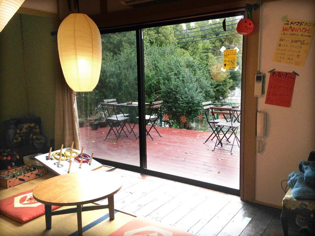 Balkón nebo terasa v ubytování Hostel Yume-Nomad Kobe