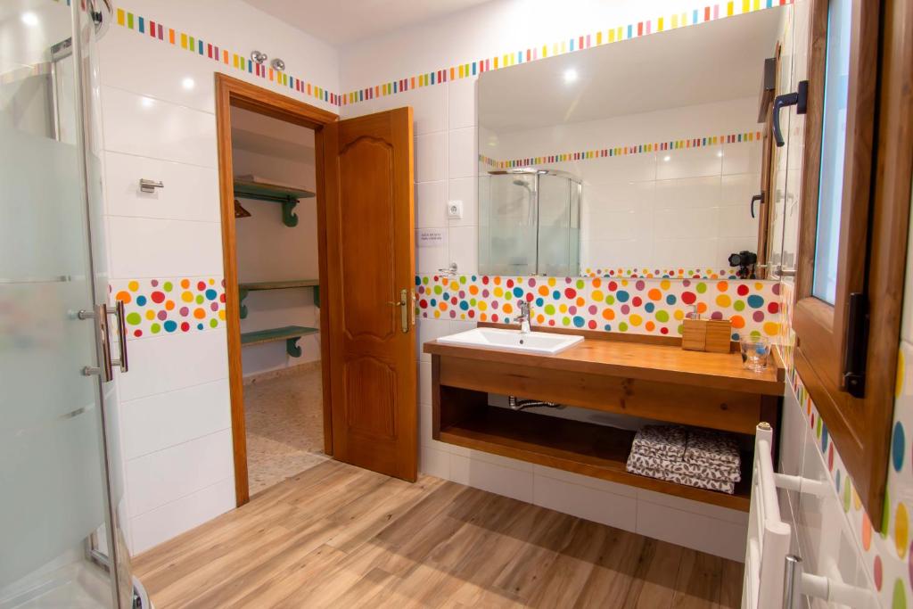 Koupelna v ubytování Hostal Casa Arco Iris (Playa)