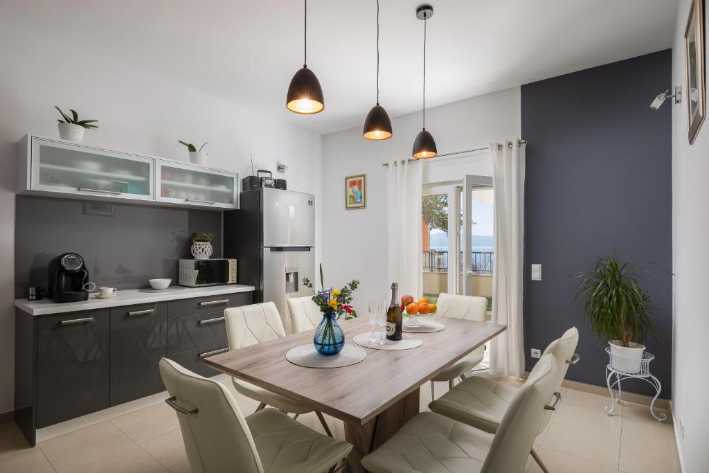 MBA modern beach apartments
