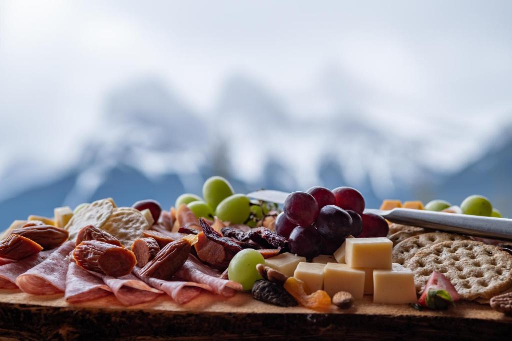 A Bear and Bison Country Inn - Resim 40