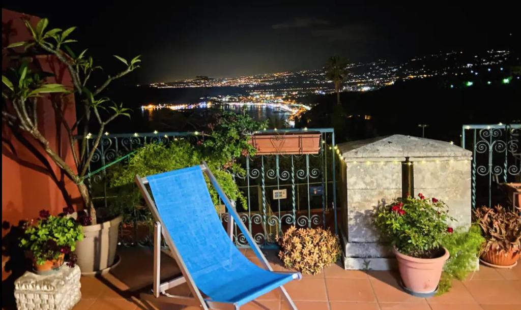 A balcony or terrace at Casa Lionessa