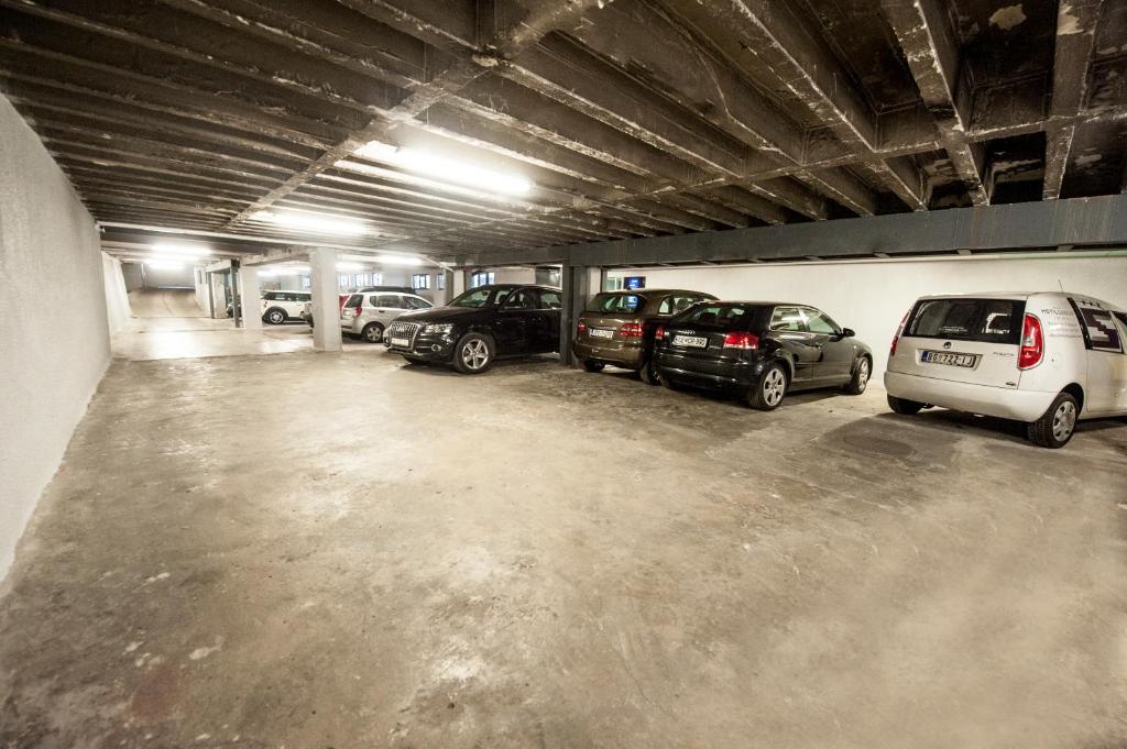 Hotel Srbija Garden-FREE PARKING - Resim 31